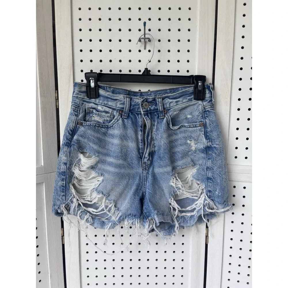 American Eagle Ripped Mom Shorts‎ Denim Jean Women's 4 High Rise Raw Hem Cutoff